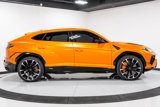 Used 2024 Lamborghini Urus S image 2