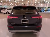 New 2025 Mitsubishi Outlander SE image 5