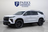 New 2026 Chevrolet Traverse RS image 2