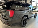 Used 2023 GMC Yukon Denali image 3