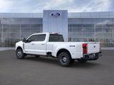 New 2025 Ford F350 4x4 Crew Cab DRW Super Duty image 4