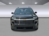 Used 2025 Chevrolet Traverse LT w/ Driver Confidence Package image 2