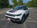 Used 2022 Jeep Compass Trailhawk w/ Trailhawk Elite Group image 2
