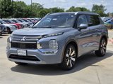 New 2025 Mitsubishi Outlander SEL image 2