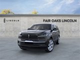 New 2025 Lincoln Navigator Reserve image 2