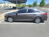 Used 2015 Hyundai Sonata SE image 3