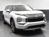 New 2025 Mitsubishi Outlander SE image 2