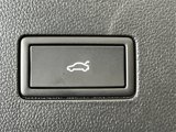 New 2026 Volkswagen Atlas Cross Sport SEL Premium R-Line image 6