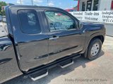 Used 2022 Nissan Frontier S w/ Graphics Package image 4