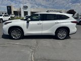 Used 2023 Toyota Highlander Platinum image 2