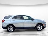 Used 2023 Chevrolet Equinox LT image 2
