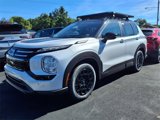 New 2025 Mitsubishi Outlander AWD image 2
