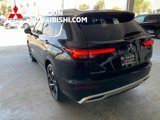 New 2025 Mitsubishi Outlander SEL image 6