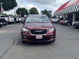 Used 2021 Chrysler Pacifica Touring-L w/ Premium & Safety Sphere Group image 2