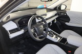 New 2025 Mitsubishi Outlander SEL image 2