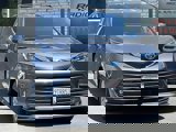 Used 2025 Toyota Sienna XLE image 3