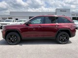 New 2025 Jeep Grand Cherokee Altitude image 4