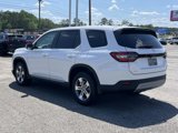 New 2025 Honda Pilot EX-L image 3