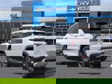 New 2026 Chevrolet Equinox LT w/ Convenience Package II image 3