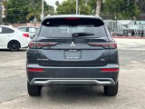 New 2025 Mitsubishi Outlander SEL image 4