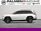 New 2025 Jeep Grand Cherokee Altitude image 3