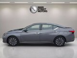 Used 2024 Nissan Altima 2.5 SV image 2