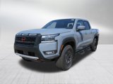 New 2025 Nissan Frontier PRO-4X w/ Pro Convenience Package image 3