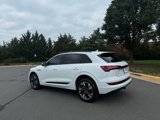 Used 2022 Audi e-tron Premium w/ Convenience Plus Package image 3