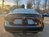 Used 2018 Honda Accord Touring image 4