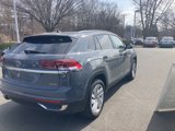 Certified 2022 Volkswagen Atlas Cross Sport SE image 3