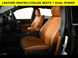 New 2025 Chrysler Pacifica Pinnacle image 4