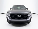Used 2025 Honda Pilot Black Edition image 3