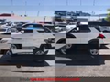 Used 2022 Ford Explorer XLT w/ Equipment Group 202A image 5