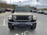 New 2025 Jeep Gladiator Sport image 2