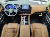 New 2025 Nissan Pathfinder Platinum image 2