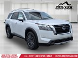 New 2025 Nissan Pathfinder SL image 3