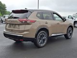 Used 2024 Nissan Rogue Platinum image 6