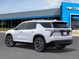 New 2026 Chevrolet Traverse High Country image 3