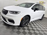 New 2025 Chrysler Pacifica Select image 4
