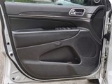 Used 2019 Jeep Grand Cherokee Limited X image 2