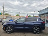 Used 2022 Mitsubishi Outlander SE image 2