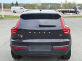Used 2021 Volvo XC40 T5 R-Design image 6
