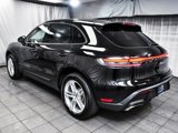 Used 2025 Porsche Macan image 4