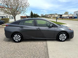 Used 2018 Toyota Prius Two image 4