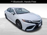 Used 2023 Toyota Camry SE image 3