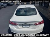 Used 2021 Chevrolet Malibu LT image 4