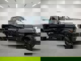 Used 2024 GMC Sierra 2500 AT4 image 6