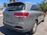 Used 2016 Kia Sorento LX image 5