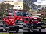 Used 2020 Jeep Gladiator Overland image 3