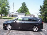 Used 2020 Chrysler Pacifica Limited image 6